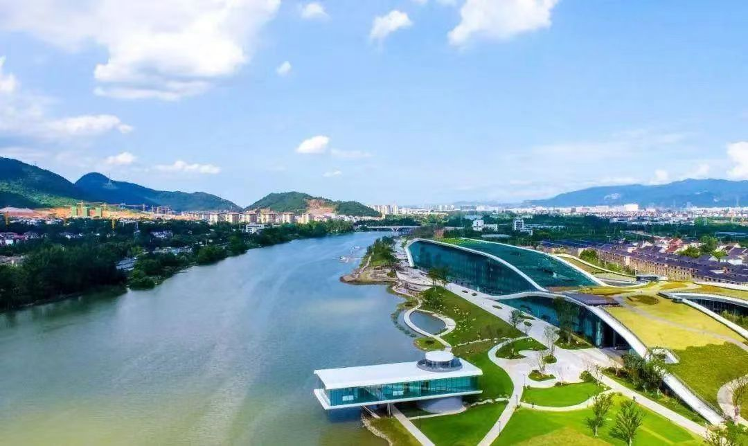 见证中国代表团首金，荏原冷却塔助力亚运水上运动中心